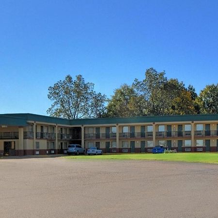 Rodeway Inn Indianola Exterior foto